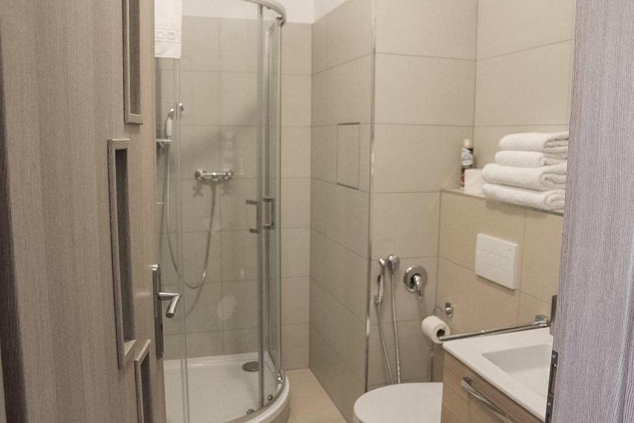 Apartments Moravska 24 カルロヴィ・ヴァリ エクステリア 写真